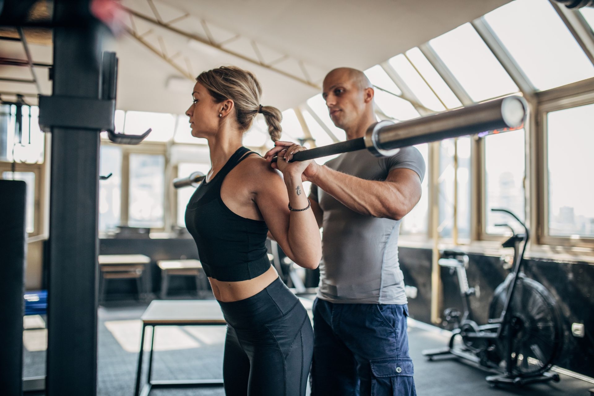 Can Pilates equipment-based rehabilitation help with specific injuries or conditions, such as back pain or post-surgery recovery?